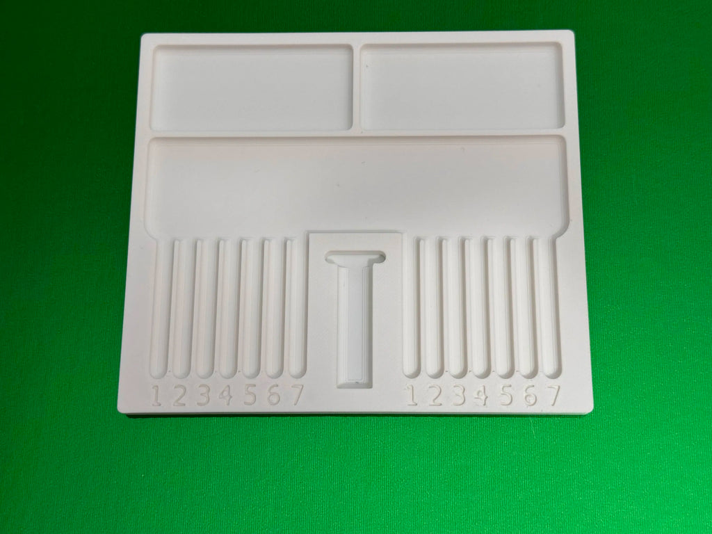 Pinning Tray (Free w/ order 75+)