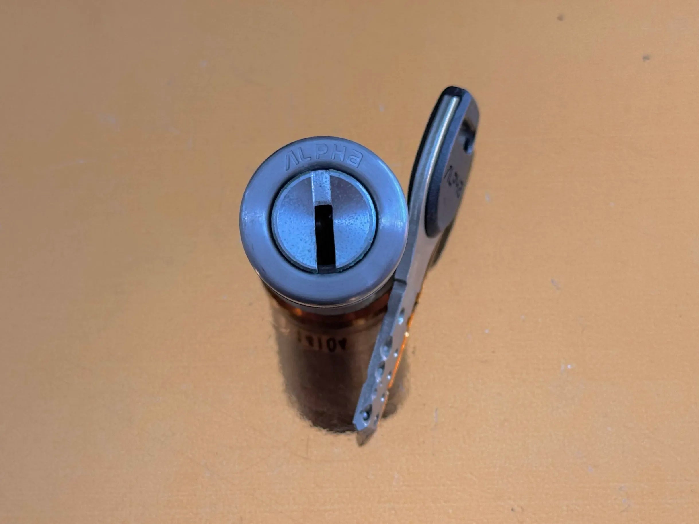 Alpha FB - Brown/Red