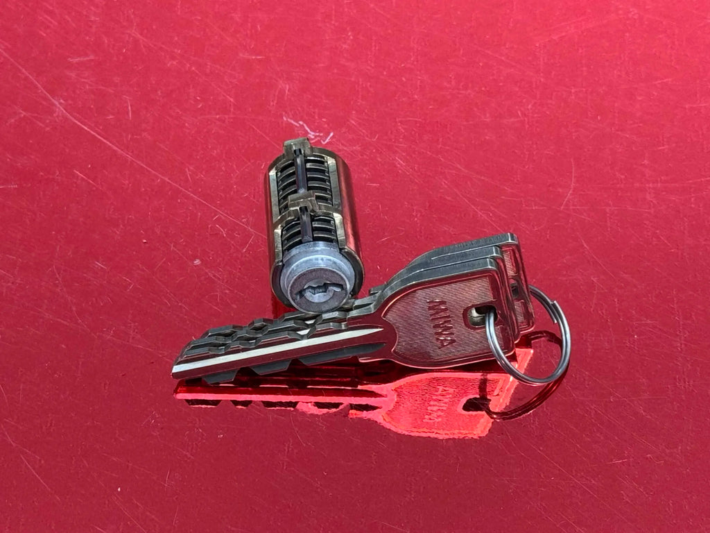 Miwa U9 Cutaway